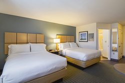  - Candlewood Suites University Area Pensacola - I-10, Exit 13