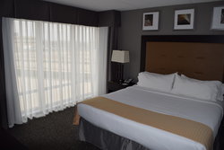  - Holiday Inn Express & Suites East Peoria - I-74, Exit 94
