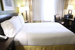  - Holiday Inn Oakbrook Terrace
