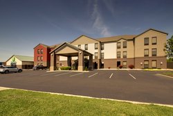  - Holiday Inn Express & Suites Lebanon - I-44, Exit 127