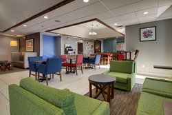  - Holiday Inn Express & Suites Lebanon - I-44, Exit 127