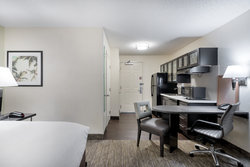  - Candlewood Suites Lake Mary - I-4, Exit 98