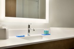  - Holiday Inn Express & Suites Medical Center McAllen