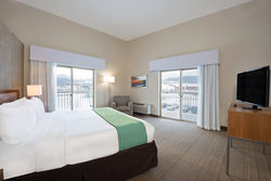  - Holiday Inn Express & Suites Fraser