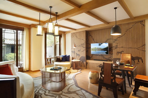 HOTEL INDIGO ANCIENT TOWN - Photo 45