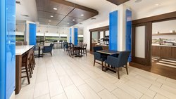  - Holiday Inn Express & Suites Conroe - I-45, Exit 88
