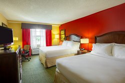  - Holiday Inn Express & Suites Williamsburg