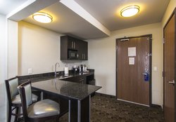  - Holiday Inn Express & Suites Carlsbad - I-5, Exit 45