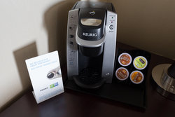  - Holiday Inn Express & Suites Lynnwood - I-5, Exit 181