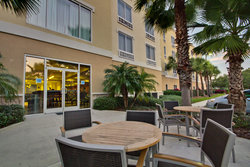  - Holiday Inn Express & Suites Tampa - I-75, Exit 270