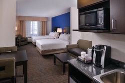  - Holiday Inn Express & Suites Airport Bakersfield