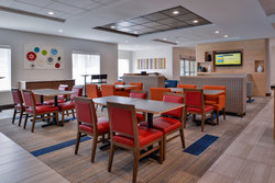  - Holiday Inn Express & Suites Mason - I-71, Exit 19