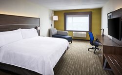  - Holiday Inn Express & Suites Niagara on the Lake