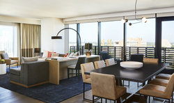  - Kimpton Sawyer Hotel Old Town Sacramento - I-5, Exit 519B