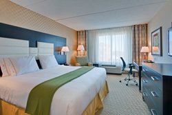  - Holiday Inn Express & Suites Nepean