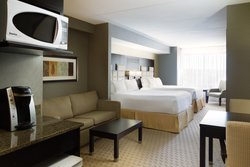 - Holiday Inn Express & Suites Nepean