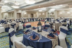  - Crowne Plaza Hotel Virginia Beach - I-264, Exit 17