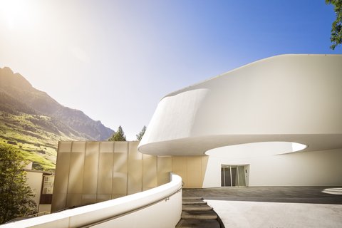 7132 HOTEL LVX - Main Photo