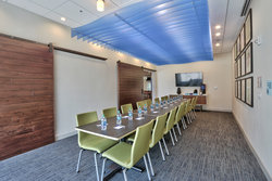  - Holiday Inn Express & Suites Roswell