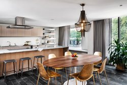  - Line Hotel Downtown Austin - I-35, Exit 234A