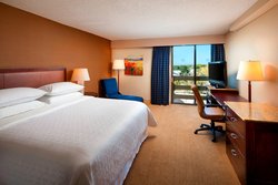 - Sheraton Hotel Uptown Albuquerque - I-40, Exit 162
