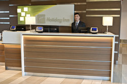  - Holiday Inn Airport Vancouver Richmond