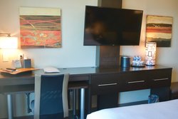  - Holiday Inn Airport Vancouver Richmond