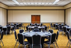  - Four Points by Sheraton Hotel Bentonville