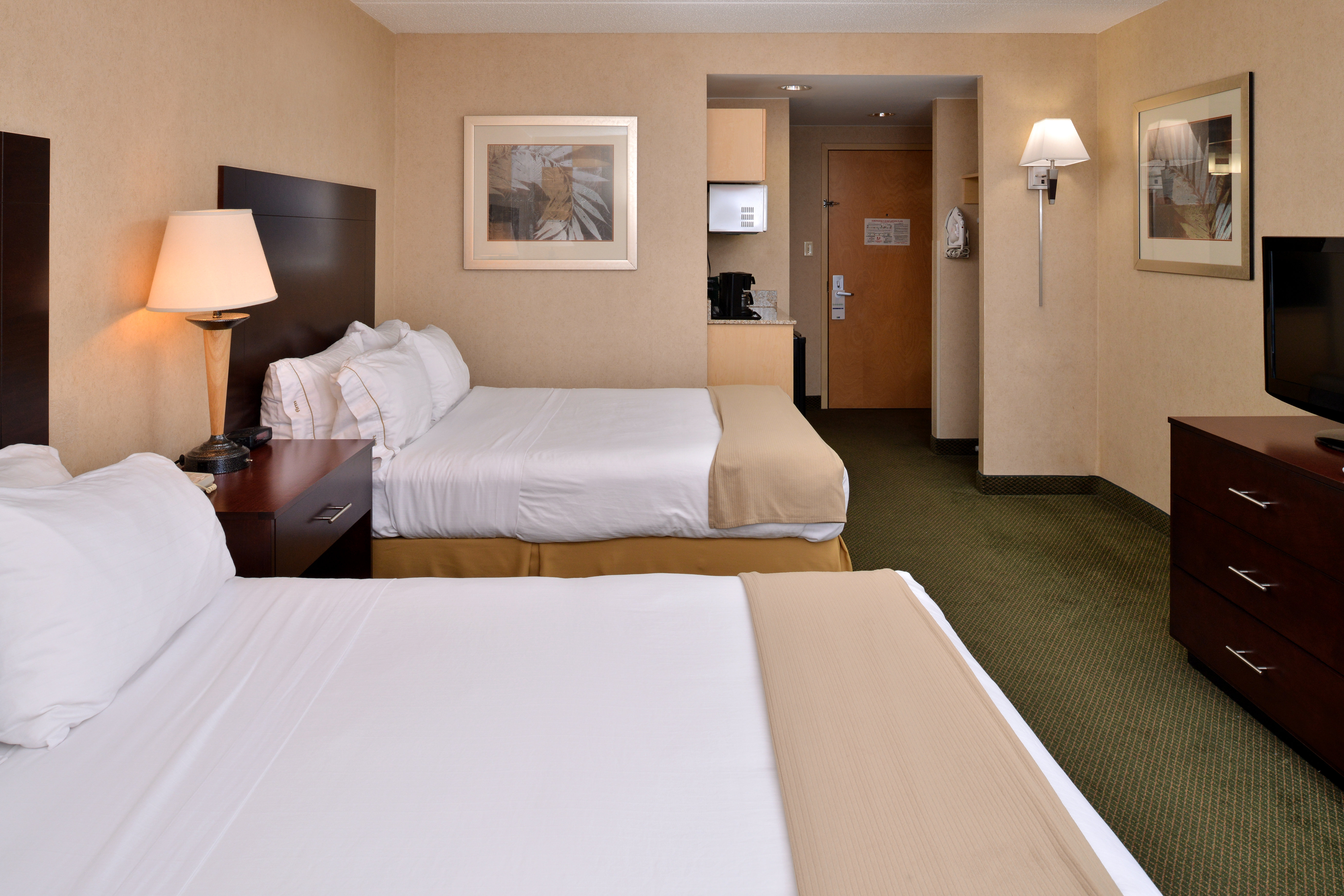 You won't want to get out of bed in our newly appointed guest room