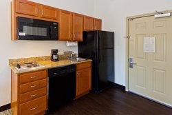  - Candlewood Suites North Montgomery - I-85, Exit 11