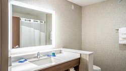  - Holiday Inn Express & Suites Platteville