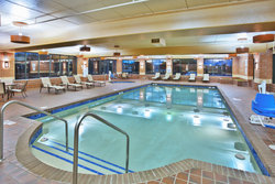  - Holiday Inn Manitowoc - I-43, Exit 149
