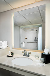  - Sheraton Hotel Downtown Memphis - I-40, Exits 1 & 1A