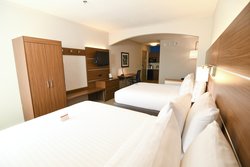  - Holiday Inn Express & Suites Port Clinton