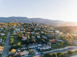  - Inn on Summer Hill Summerland