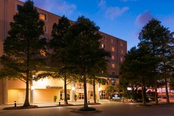  - Sheraton Hotel Metairie - I-10, Exit 228