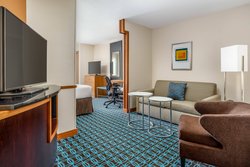  - Fairfield Inn & Suites by Marriott East Peoria - I-74, Exit 95A