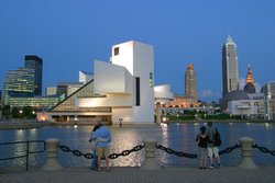  - Crowne Plaza Hotel Cleveland Airport Middleburg Heights - I-71, Exit 235