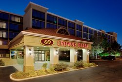  - Crowne Plaza Hotel Cleveland Airport Middleburg Heights - I-71, Exit 235
