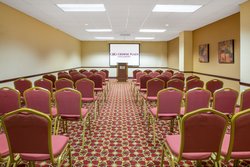  - Crowne Plaza Hotel Cleveland Airport Middleburg Heights - I-71, Exit 235