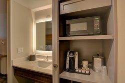  - Holiday Inn Salem - I-5, Exit 256