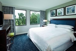  - Sheraton Suites Airport Philadelphia - I-95, Exit 13 & 15