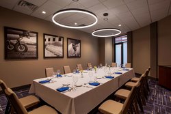  - Sheraton Suites Airport Philadelphia - I-95, Exit 13 & 15