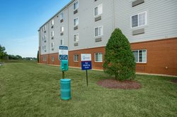  - Candlewood Suites Bowling Green - I-65, Exit 22