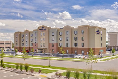 The Candlewood Suites is conveniently located to Hwy 53 and I 94 