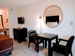  - Red Carpet Inn Fort Lauderdale Airport - I-95, Exit 25