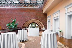  - Sheraton Hotel Capitol Center Raleigh