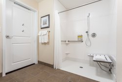  - Candlewood Suites Oakwood Mall Eau Claire