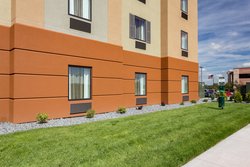  - Candlewood Suites Oakwood Mall Eau Claire