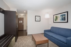  - Holiday Inn Express Longmont